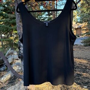 Eileen Fisher 100% Silk Scoop Neck Shell Top - Like New - XL Black